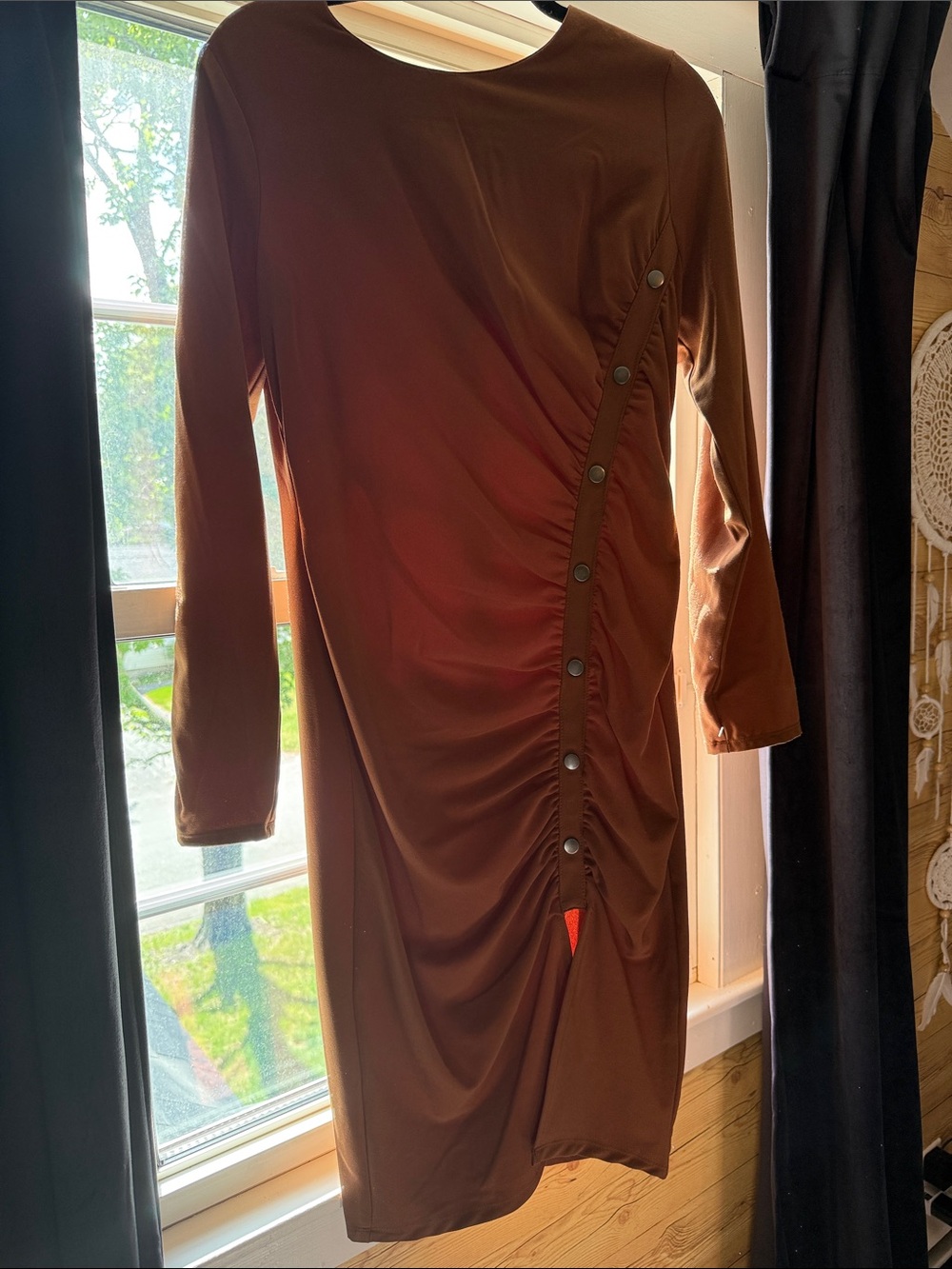 City Studio Brown Ruched Button-Accent Long Sleeve Dress